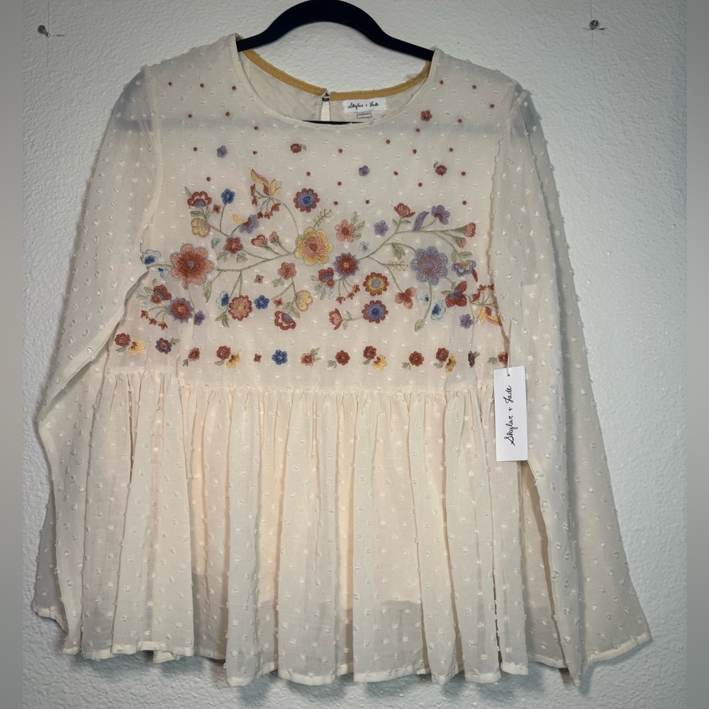Anthropologie-Inspired Cream Embroidered Peplum Blouse with open back